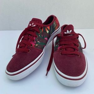 Adidas vans unisex .